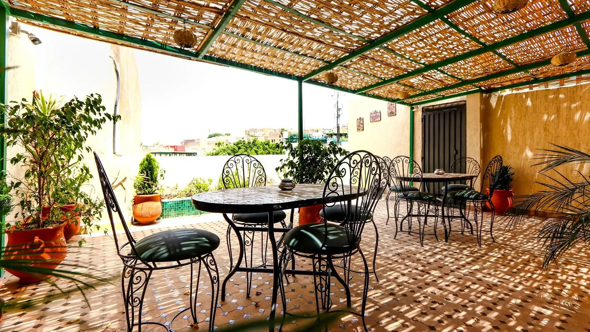Dar Ibn Majdoub Lala Aicha & Alia Apartment Fes