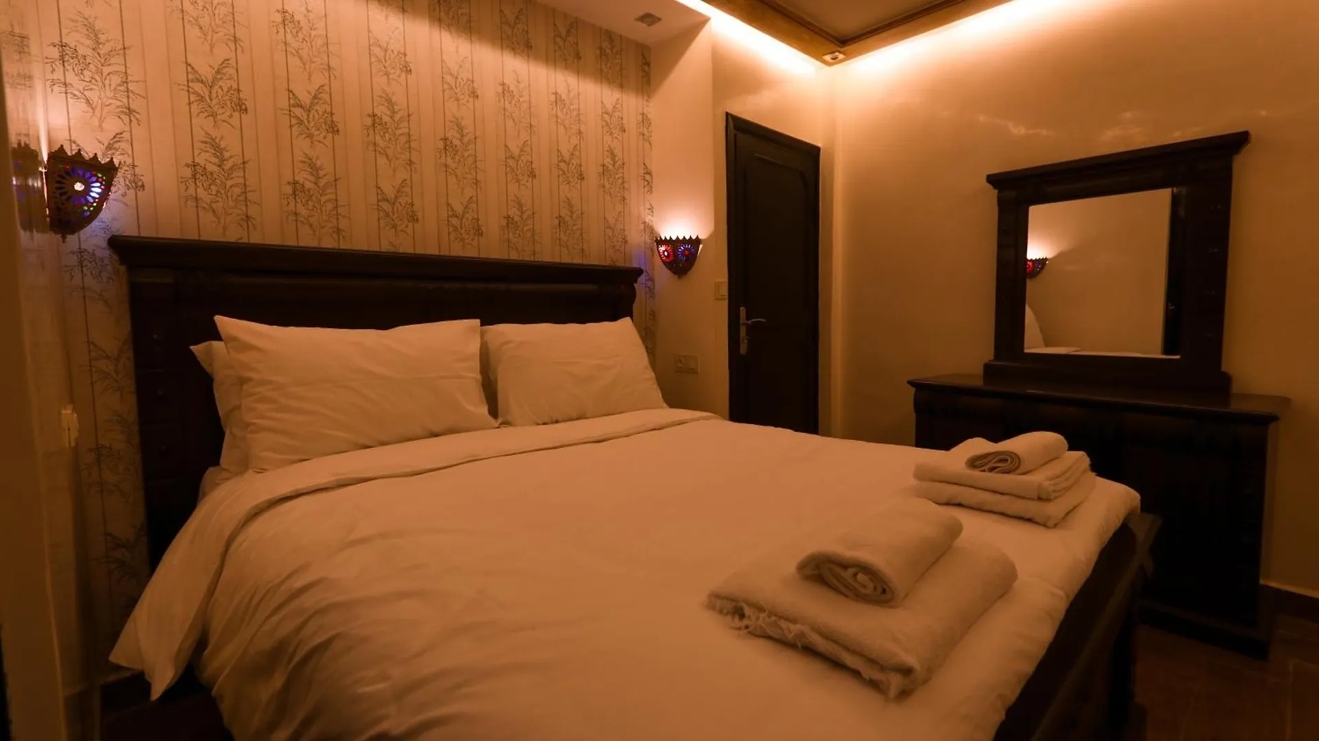 Dar Ibn Majdoub Lala Aicha & Alia Apartment Fes