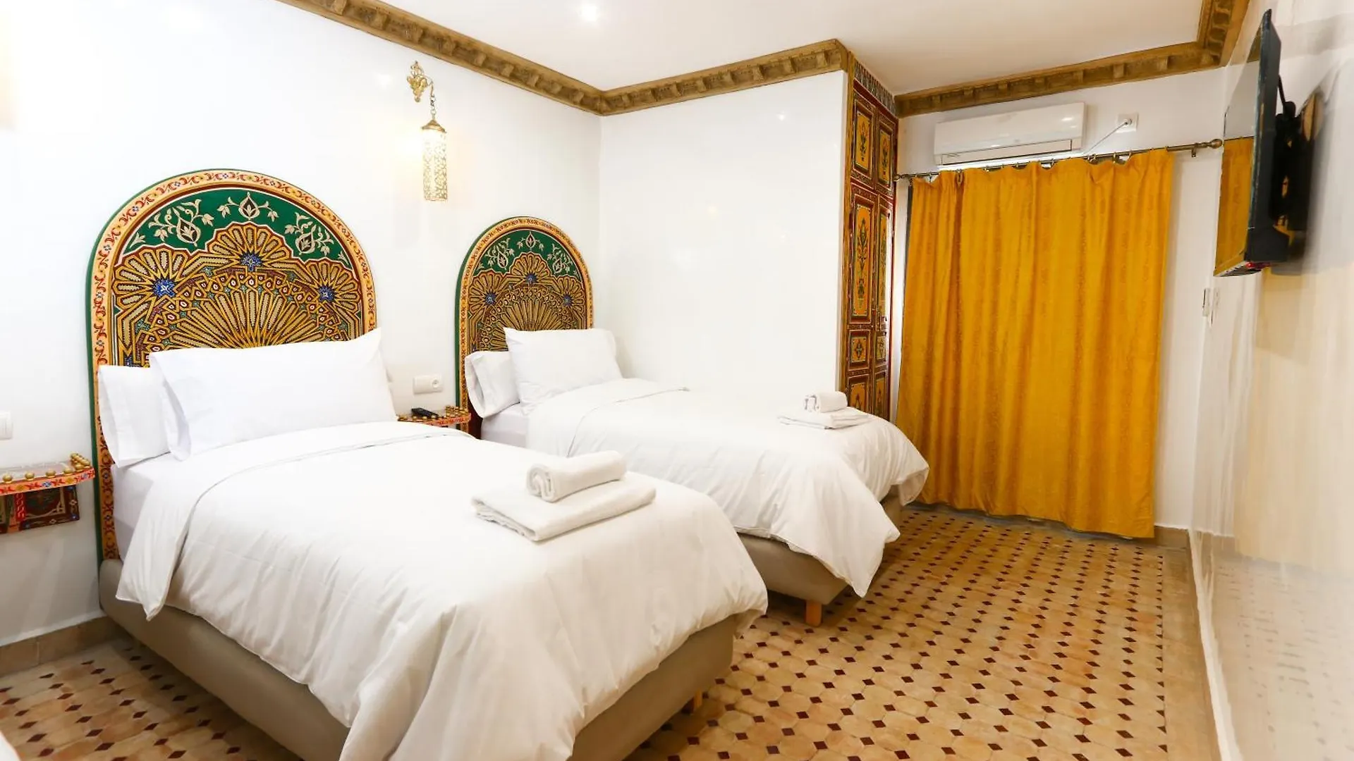 Dar Ibn Majdoub Lala Aicha & Alia Apartment Fes