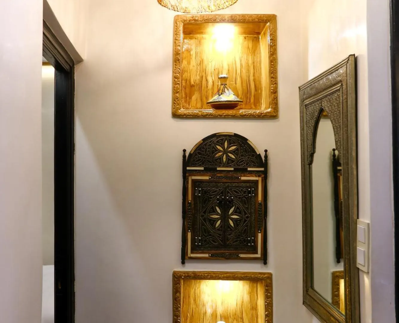 Dar Ibn Majdoub Lala Aicha & Alia Apartment Fes Morocco