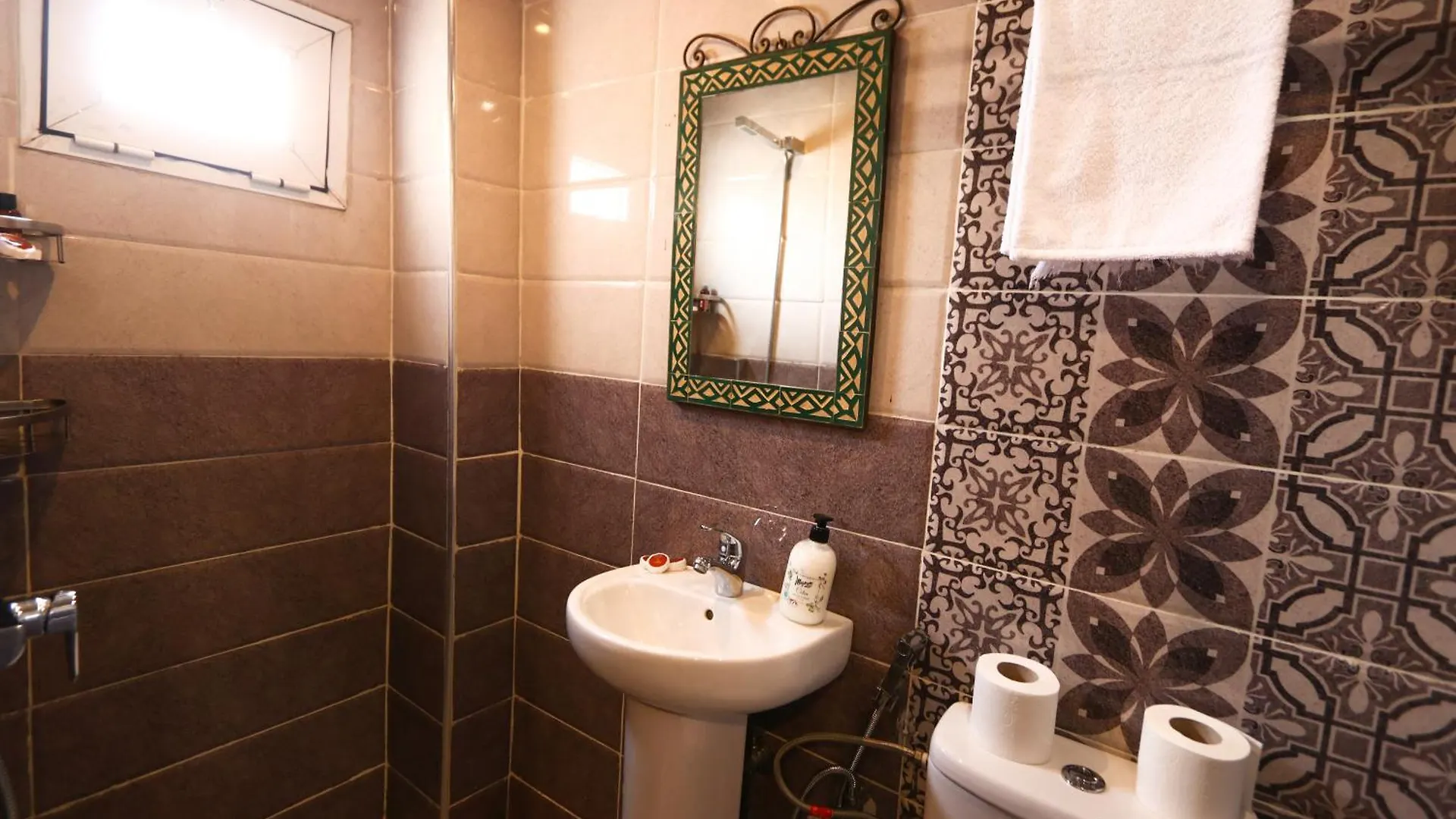 Dar Ibn Majdoub Lala Aicha & Alia Apartment Fes 0*,